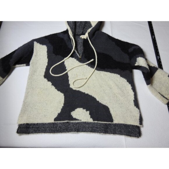 Pol Oversized Fuzzy Hooded Half Zip Sweater Black Cream Abstract Size Small - Picture 8 of 9